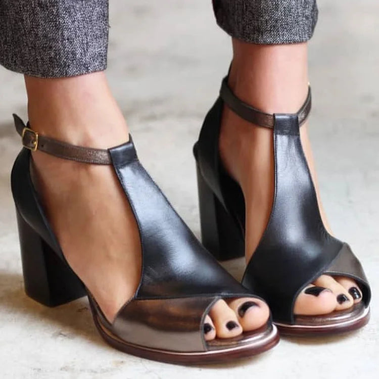 Elegante sandalen met lage hak