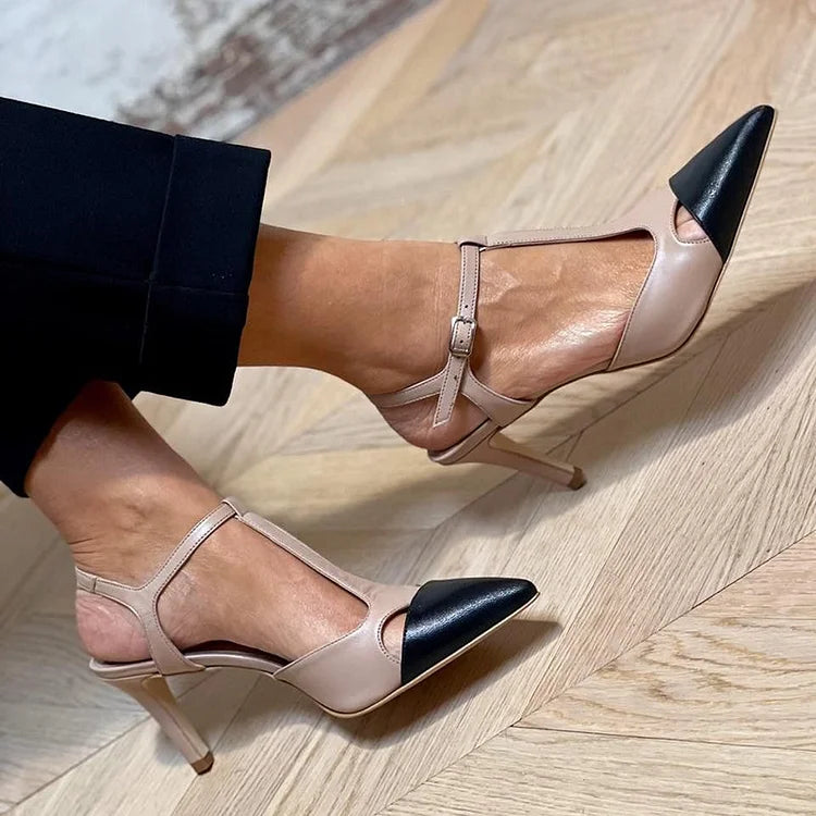Tweekleurige pumps met bandje