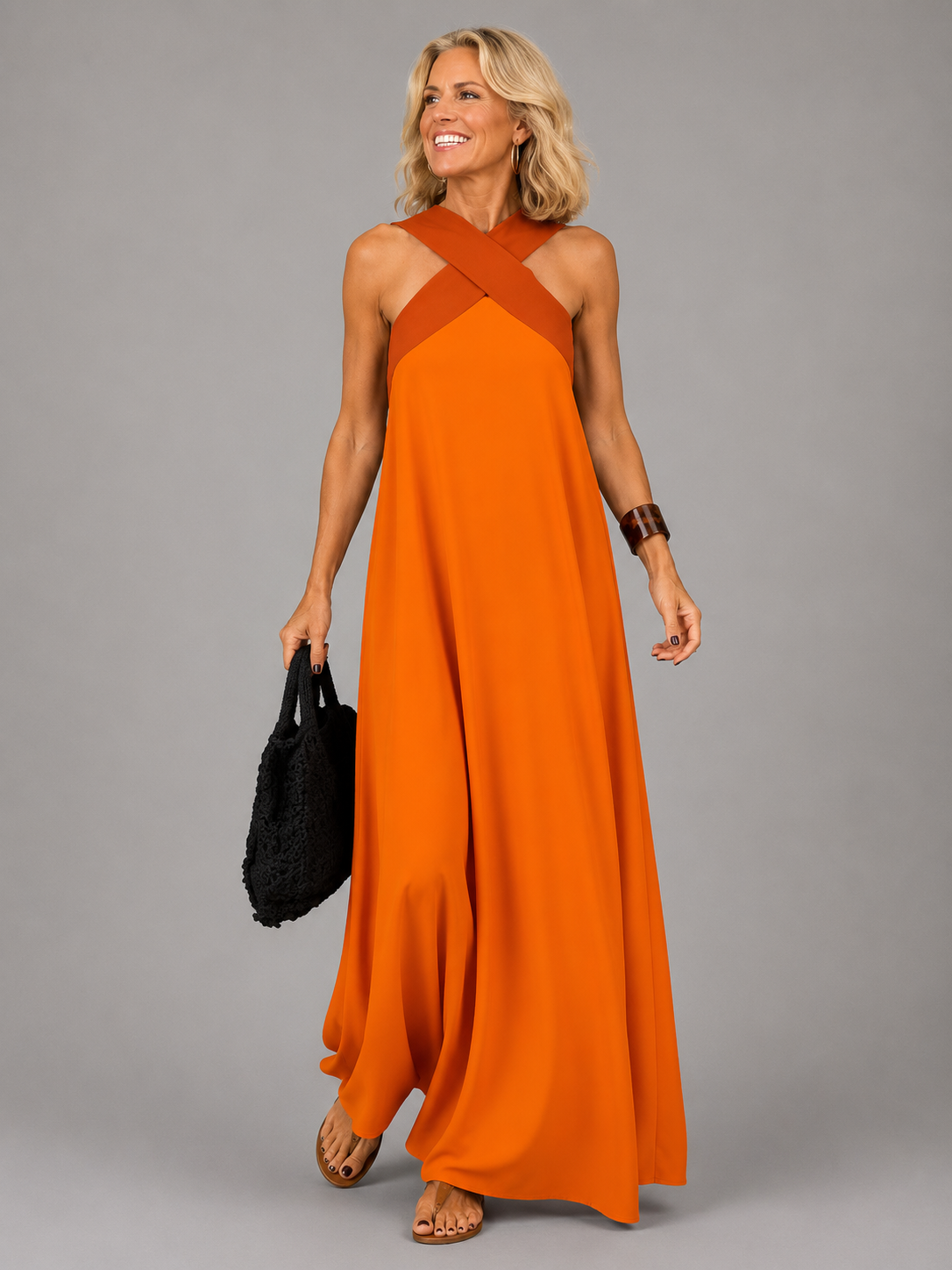 Velora™ | Cross Elegance Maxi Jurk