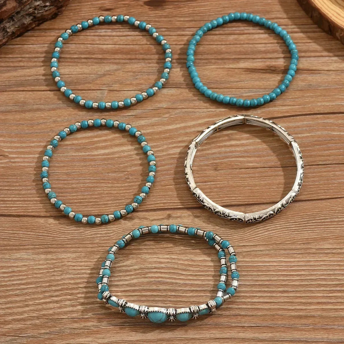 Mirella boho armbandenset met turkooizen kraaltjes