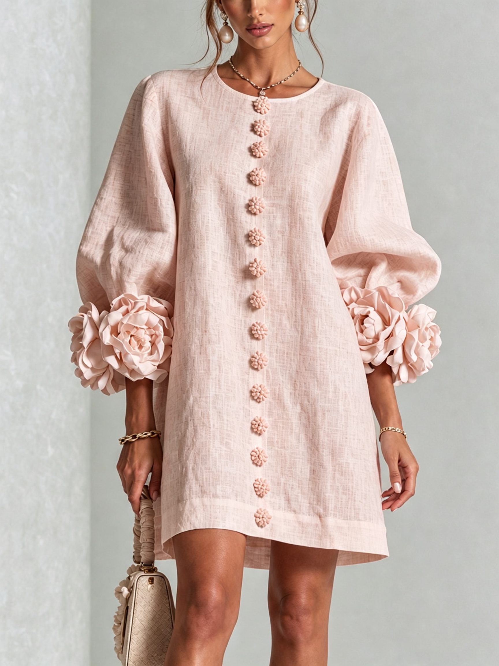 Anita mini-jurk met rozen aan de manchetten in roze
