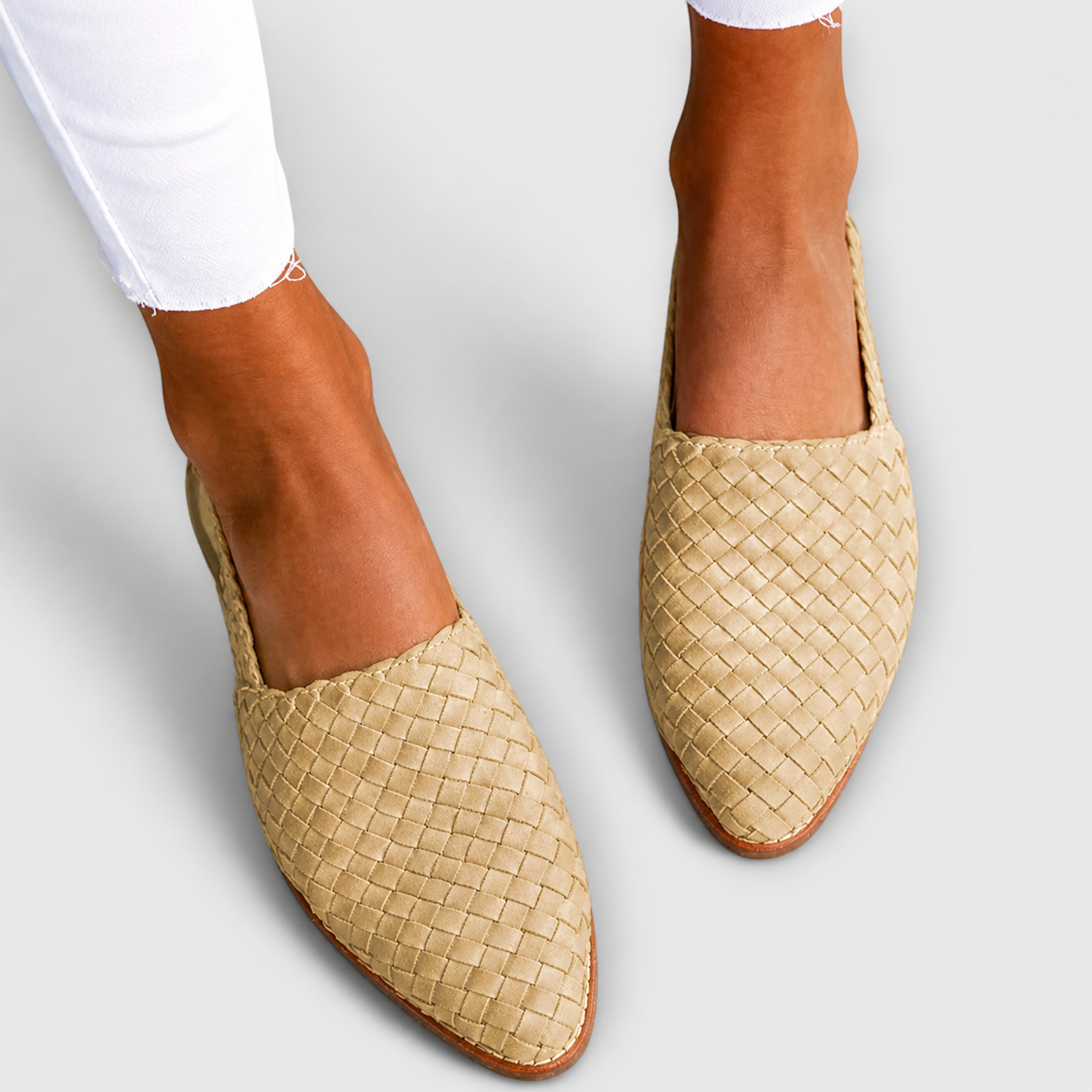 Aurora loafers in beige
