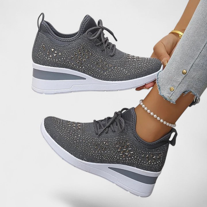 Fokelien sneaker met opengewerkt bovenwerk