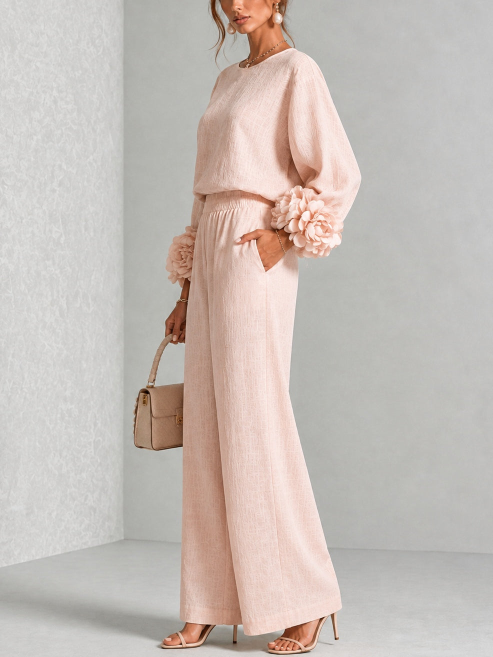 Rosalie | Tweedelige set met bloemenmanchetten