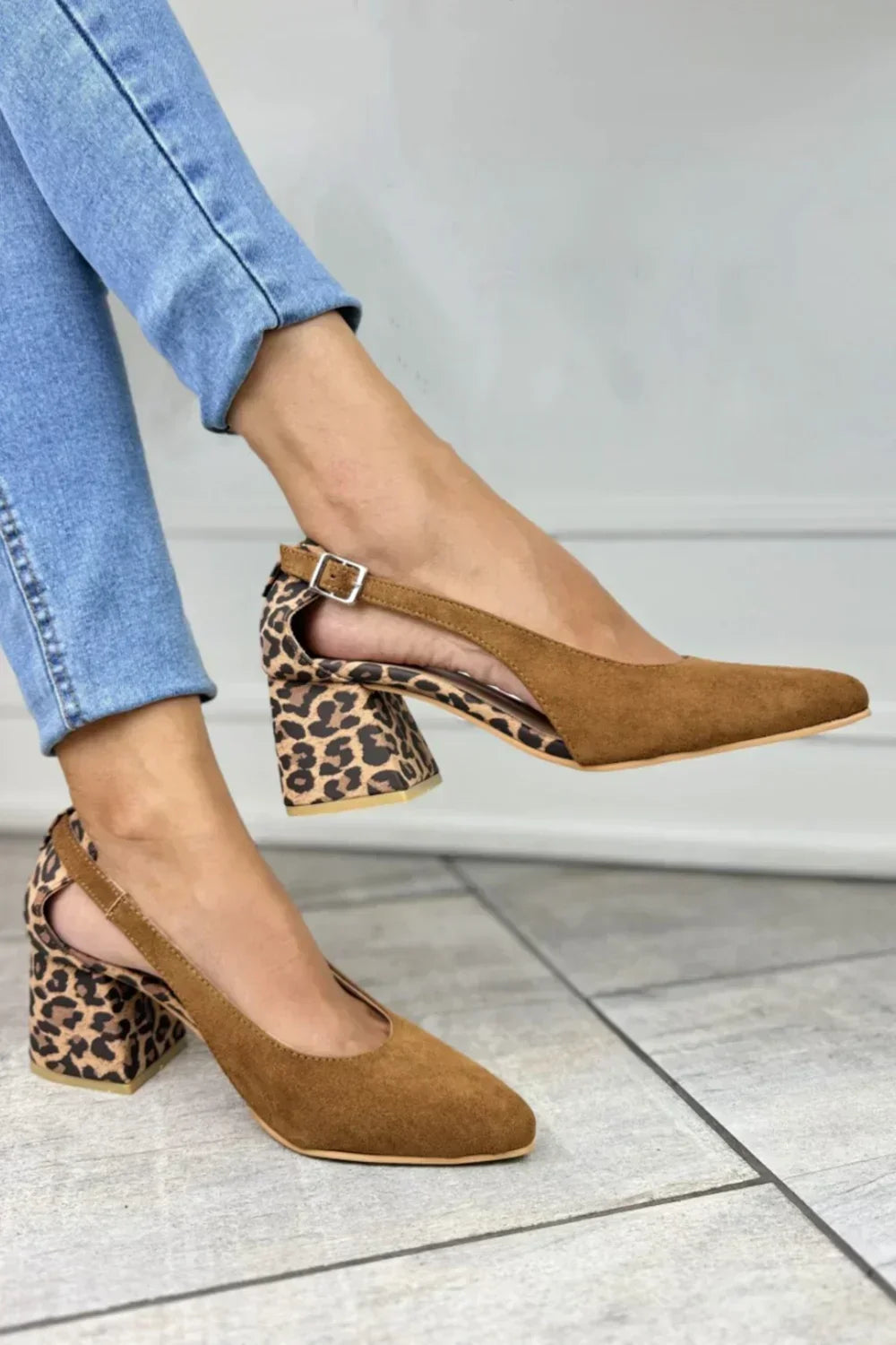 Slingbacks met luipaardprint