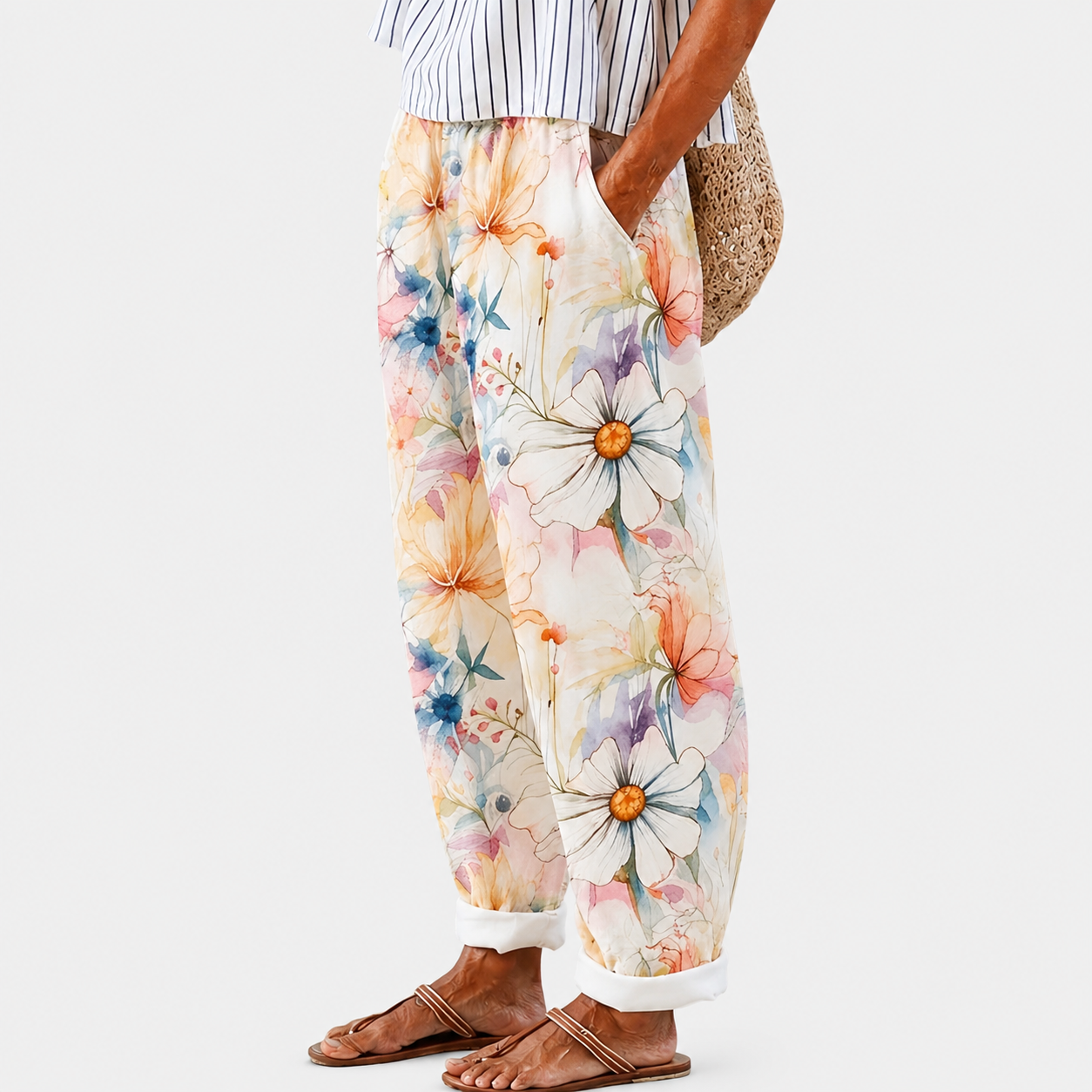Comfortbroek met pastelbloemen in aquarel