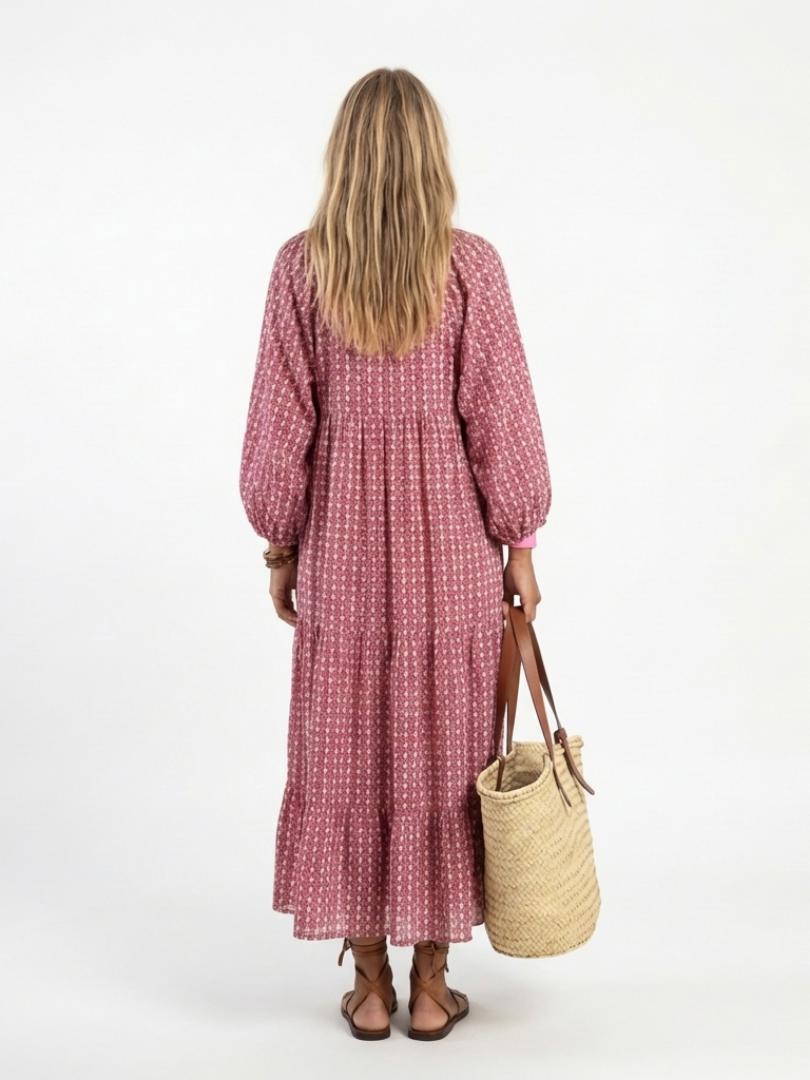 Jozina lange jurk met ruitprint en pofmouwen