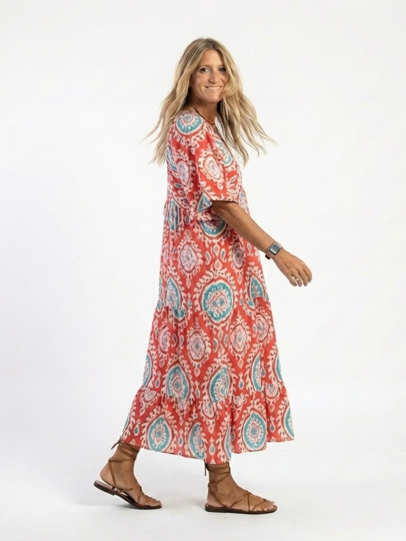 Lokke lange jurk met paisleyprint in rood