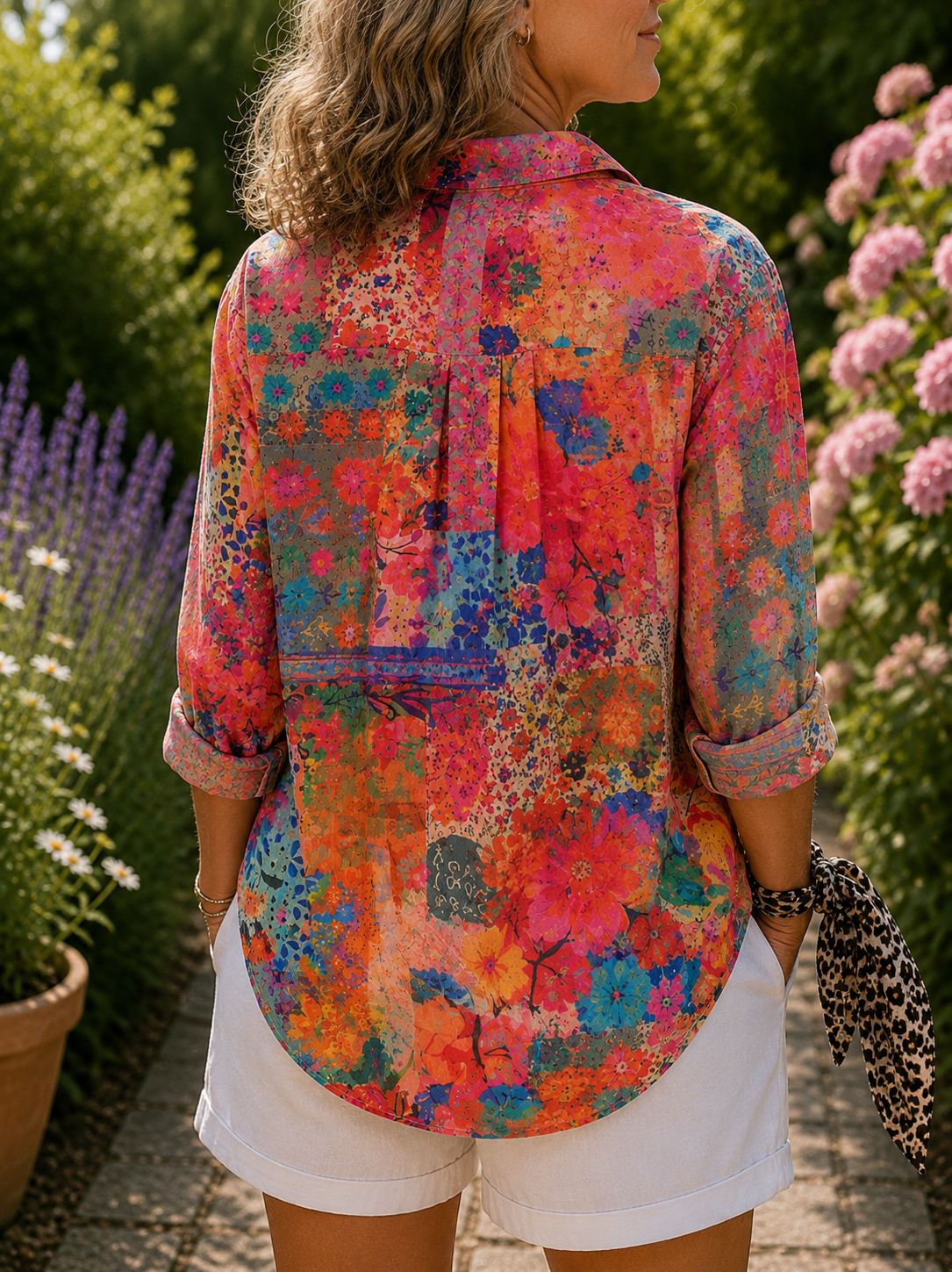 Anica artistieke blouse met knoopsluiting