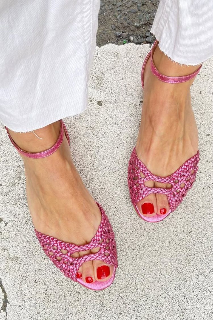 Isadora gevlochten sandalen in goud