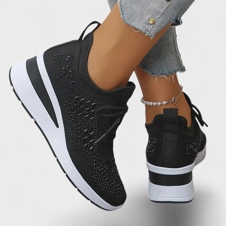 Fokelien sneaker met opengewerkt bovenwerk