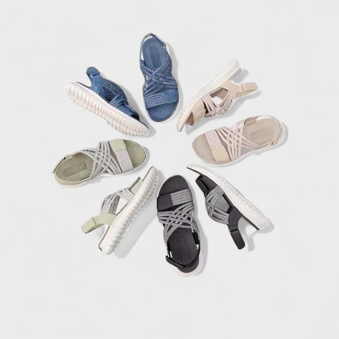 Pietertje sportieve sandaal met elastische banden