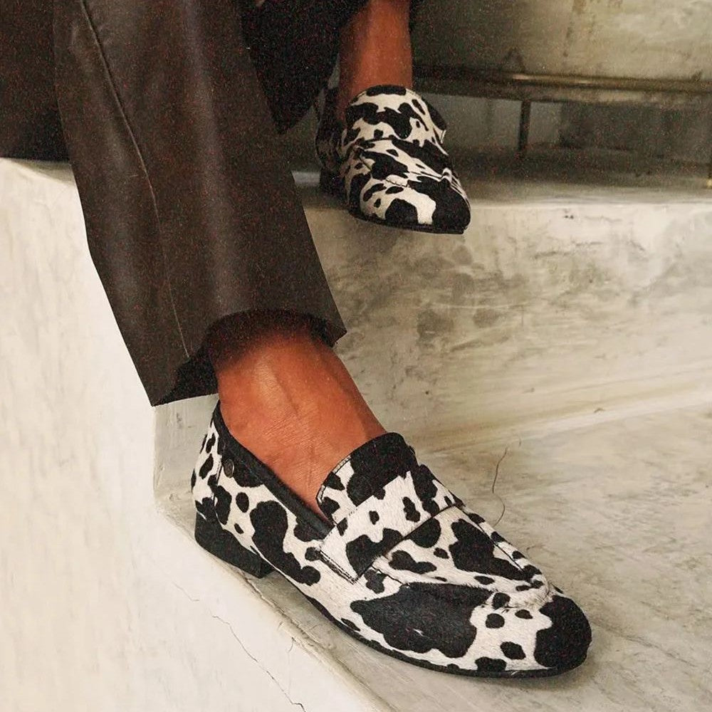 Elegante loafers met dierenprint in zwart-wit