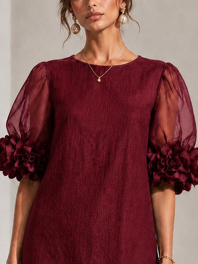 Bordeauxrode mini-jurk van organza met pofmouwen