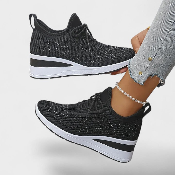 Fokelien sneaker met opengewerkt bovenwerk