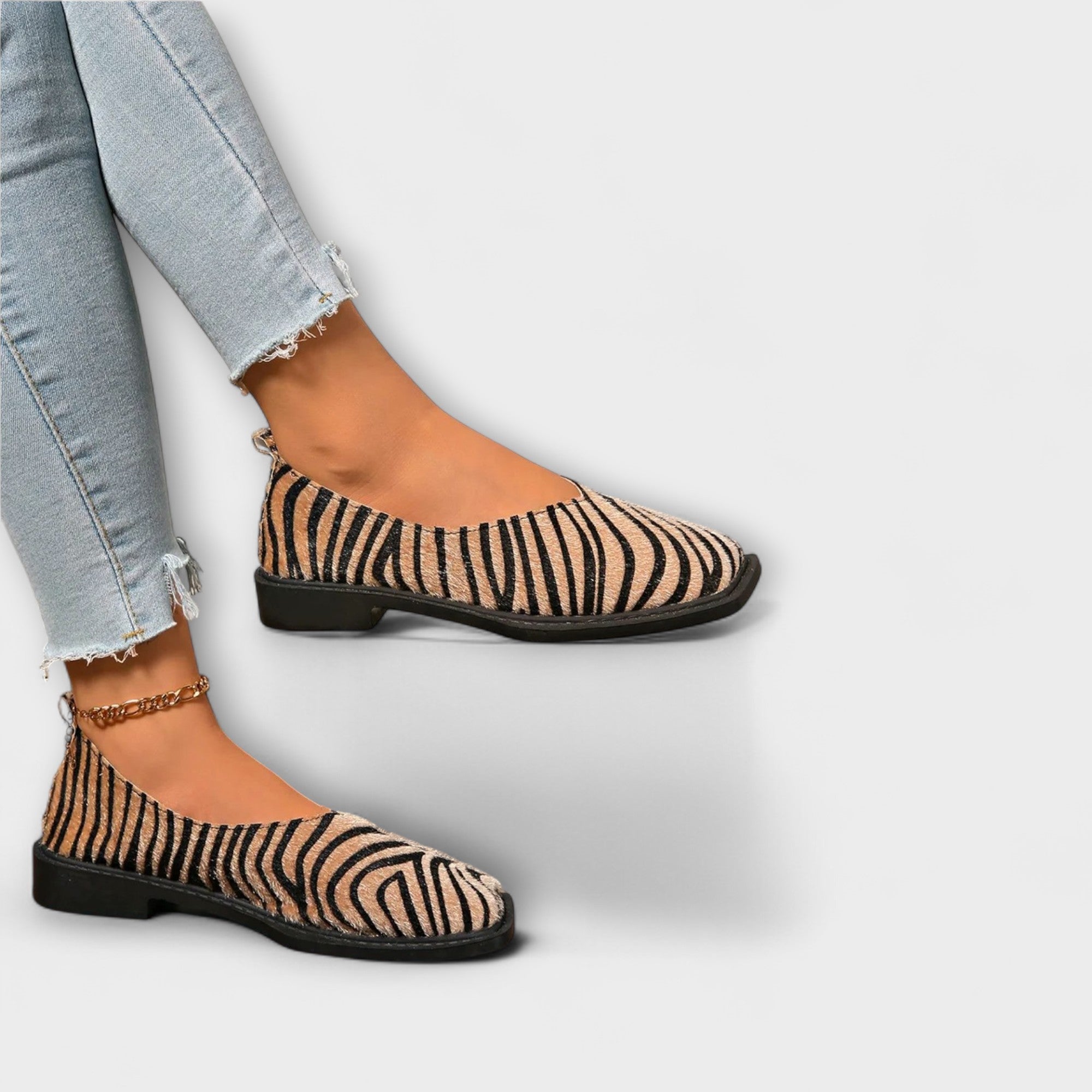 Dientje platte schoen met vierkante neus
