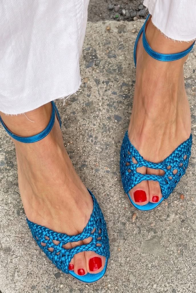 Isadora gevlochten sandalen in goud