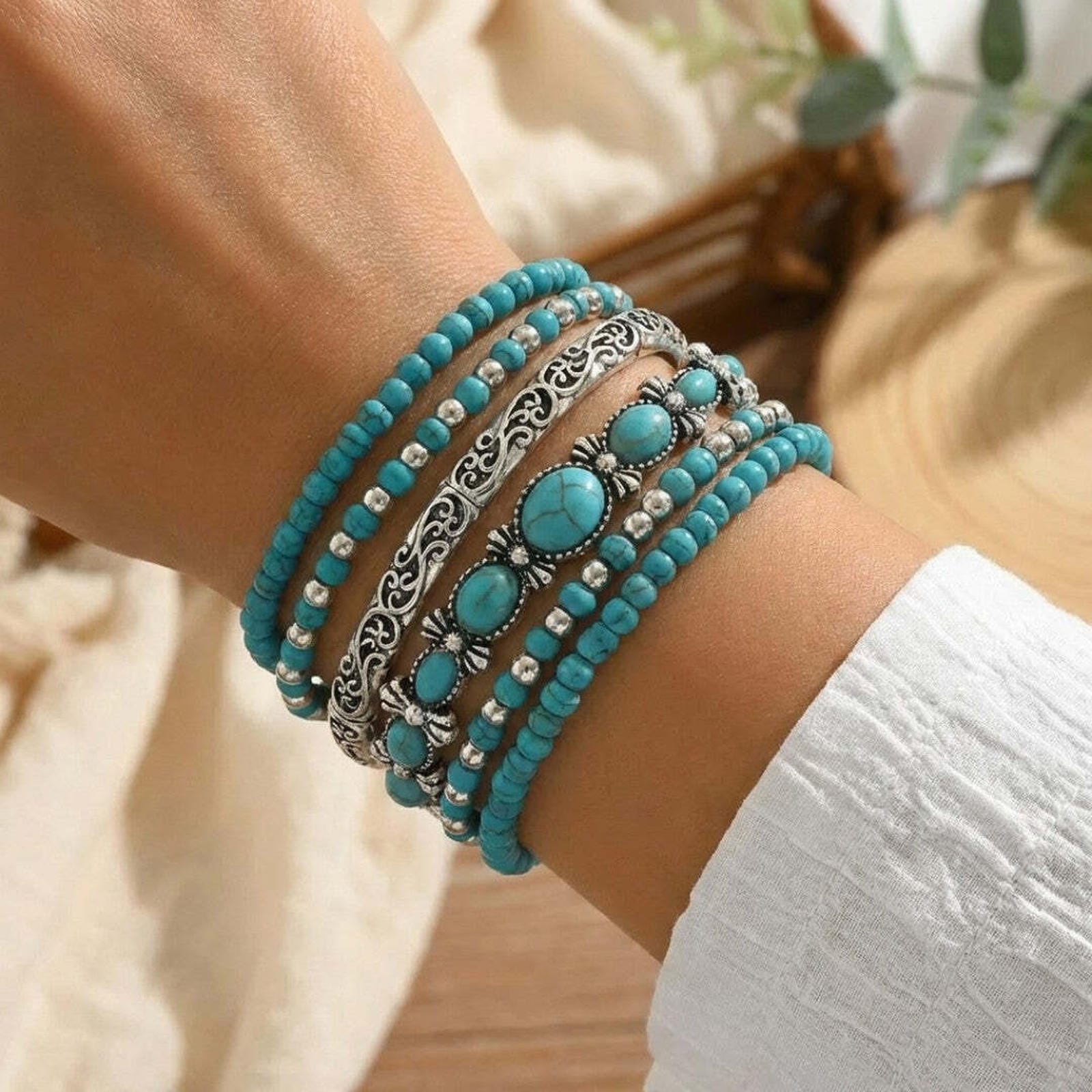Mirella boho armbandenset met turkooizen kraaltjes